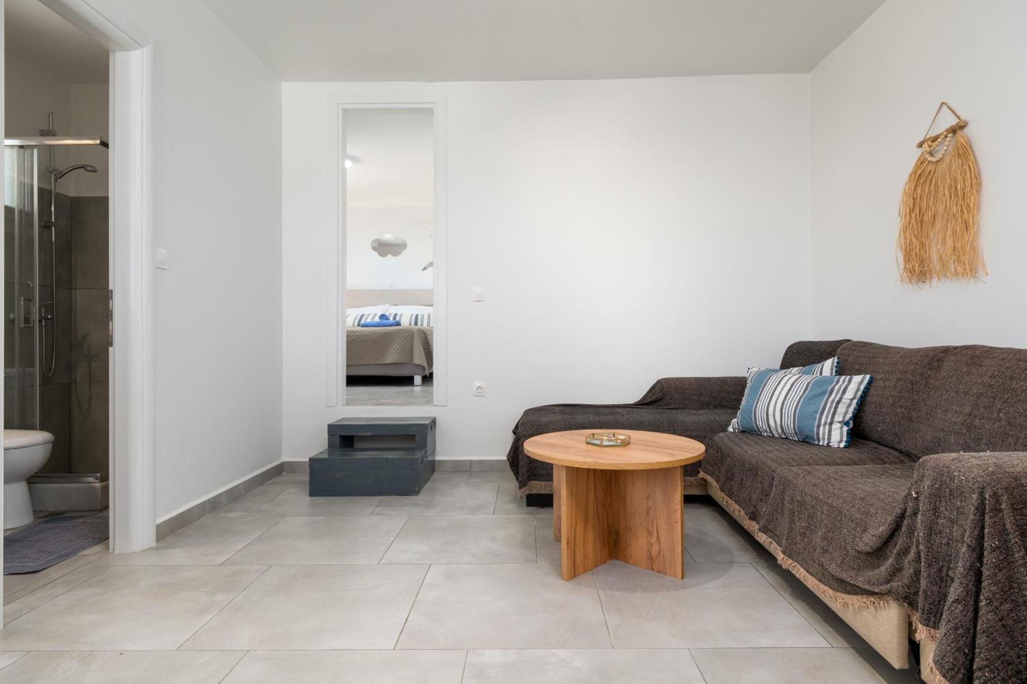 Blue View Villa Apartment #1 With Shared Pool 普恩达 外观 照片